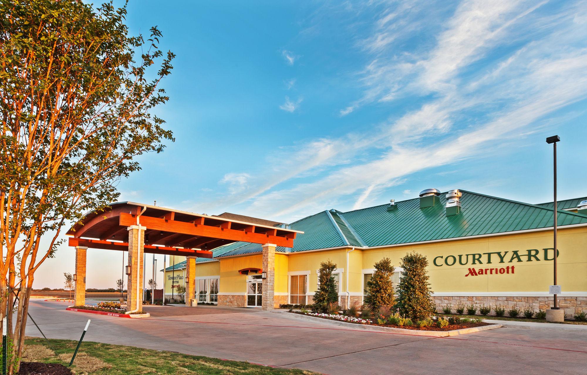 Courtyard By Marriott Abilene Northeast Hotel Exterior photo