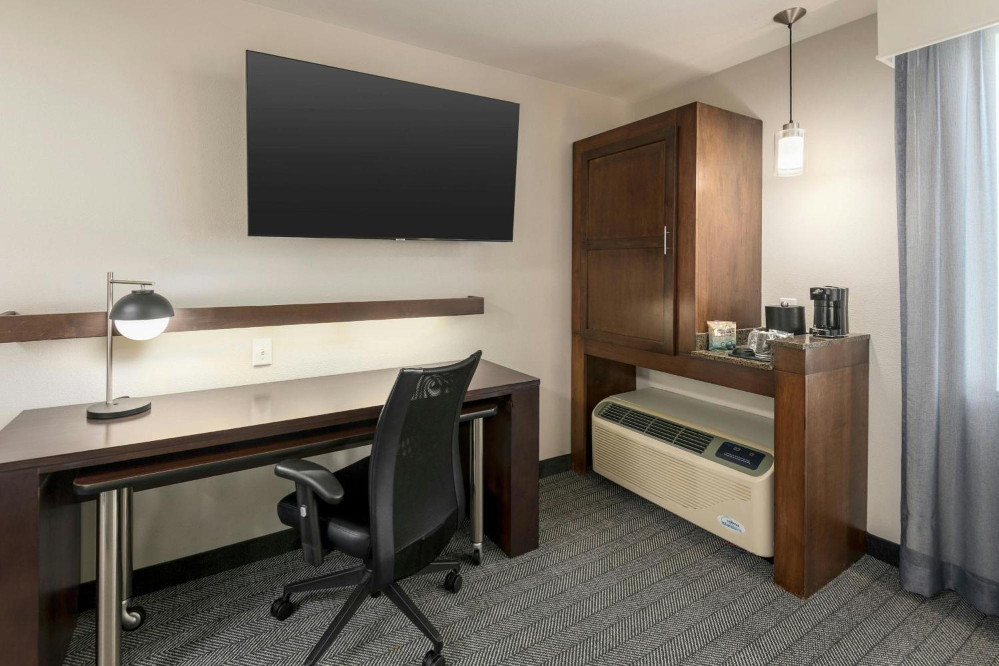 Courtyard By Marriott Abilene Northeast Hotel Exterior photo