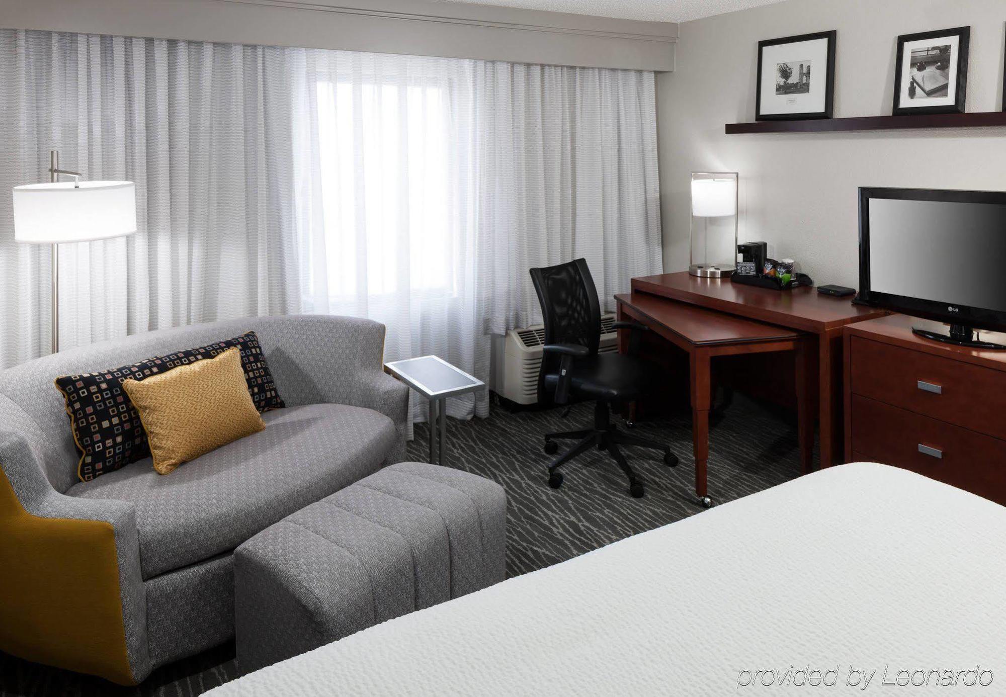Courtyard By Marriott Abilene Northeast Hotel Exterior photo